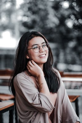 Lea, 22